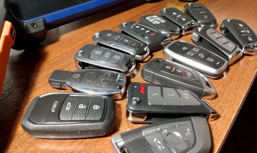 Изготовление автомобильных ключей в Туле: Чипованные, Смарт-ключи и Программирование Дубликатов